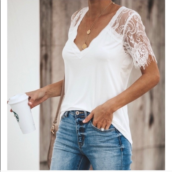 NWT Eyelash Lace Sleeves White V-neck Tee T-Shirt - Picture 4 of 8